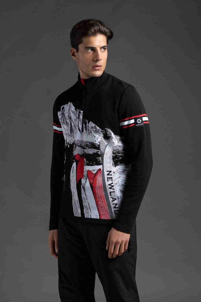 Man Graphic T-Neck