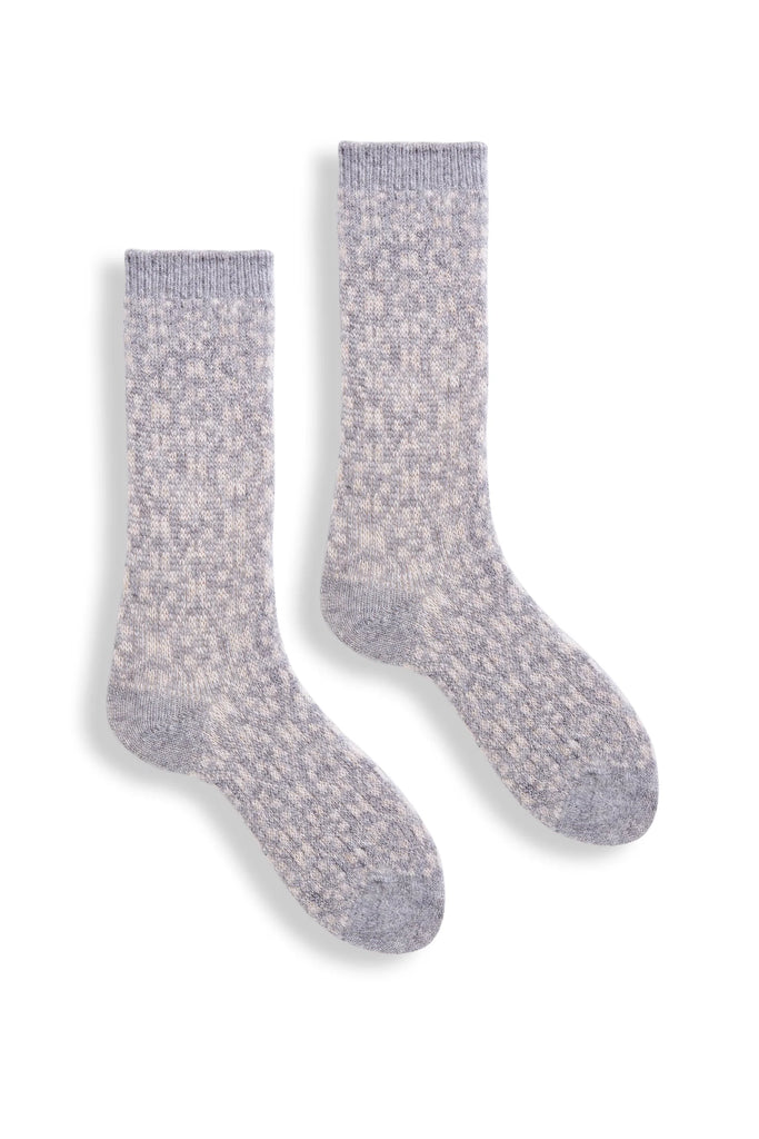 Lisa b. Womens Aster Flower Crew Socks