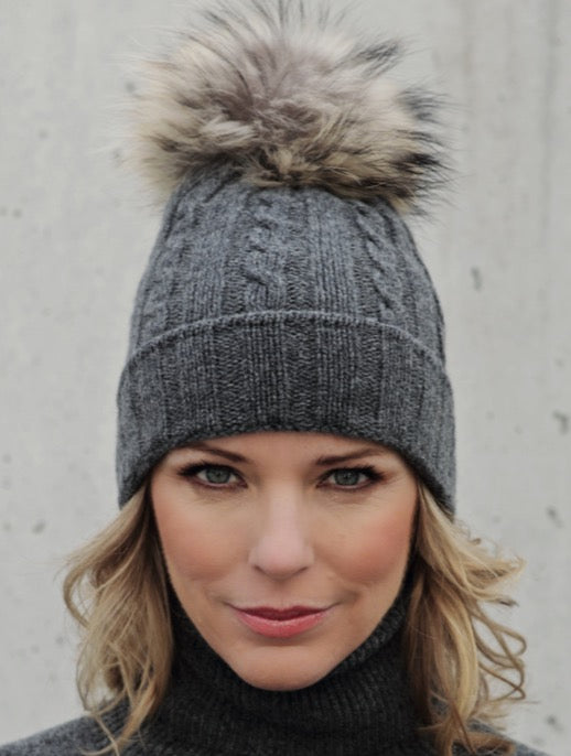 Lucy-Pelz-M Hat