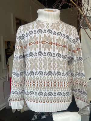 Super Geelong Jacuared Turtleneck