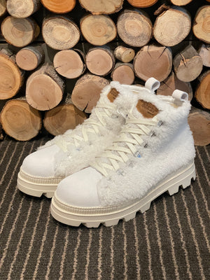 Sheepskin Winter Boot