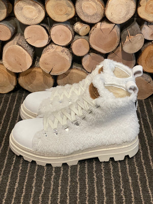 Sheepskin Winter Boot