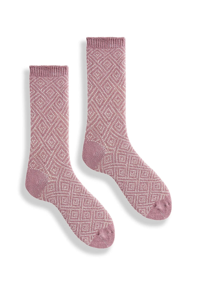 Lisa b. Womens Geometric Socks