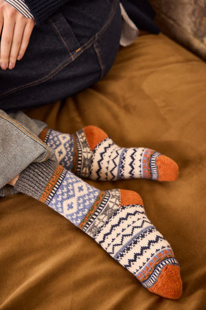 Lisa b. Womens Fair Isle Crew Socks