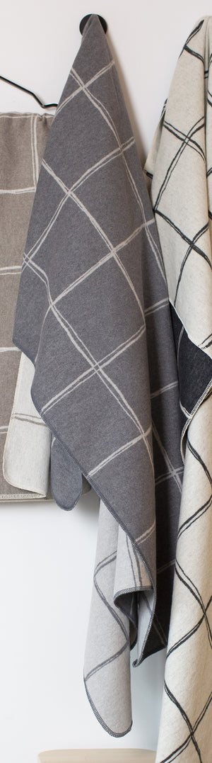 Grey Checkered Lines Silvretta Throw