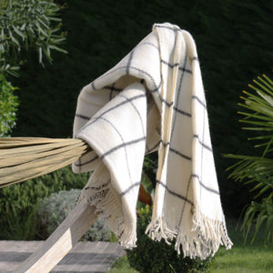 Klippan - Vinga Throw